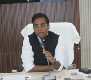 कलेक्टर डॉ. संजय कन्नौजे के नेतृत्व में सारंगढ़-बिलाईगढ़ जिले ने बनाई विकास की नई पहचान